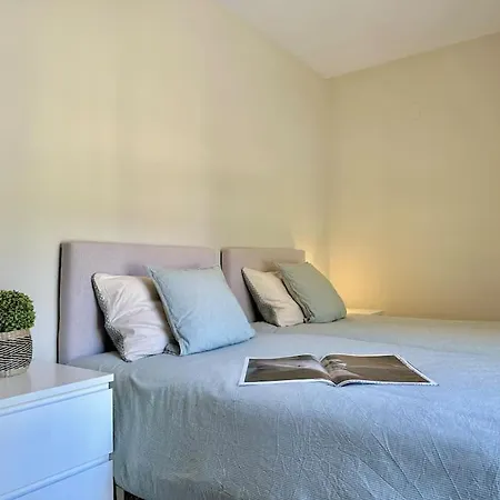 Mirador De By Pirineos360 - Piscina Y 2 Plazas De Garaje アパート *